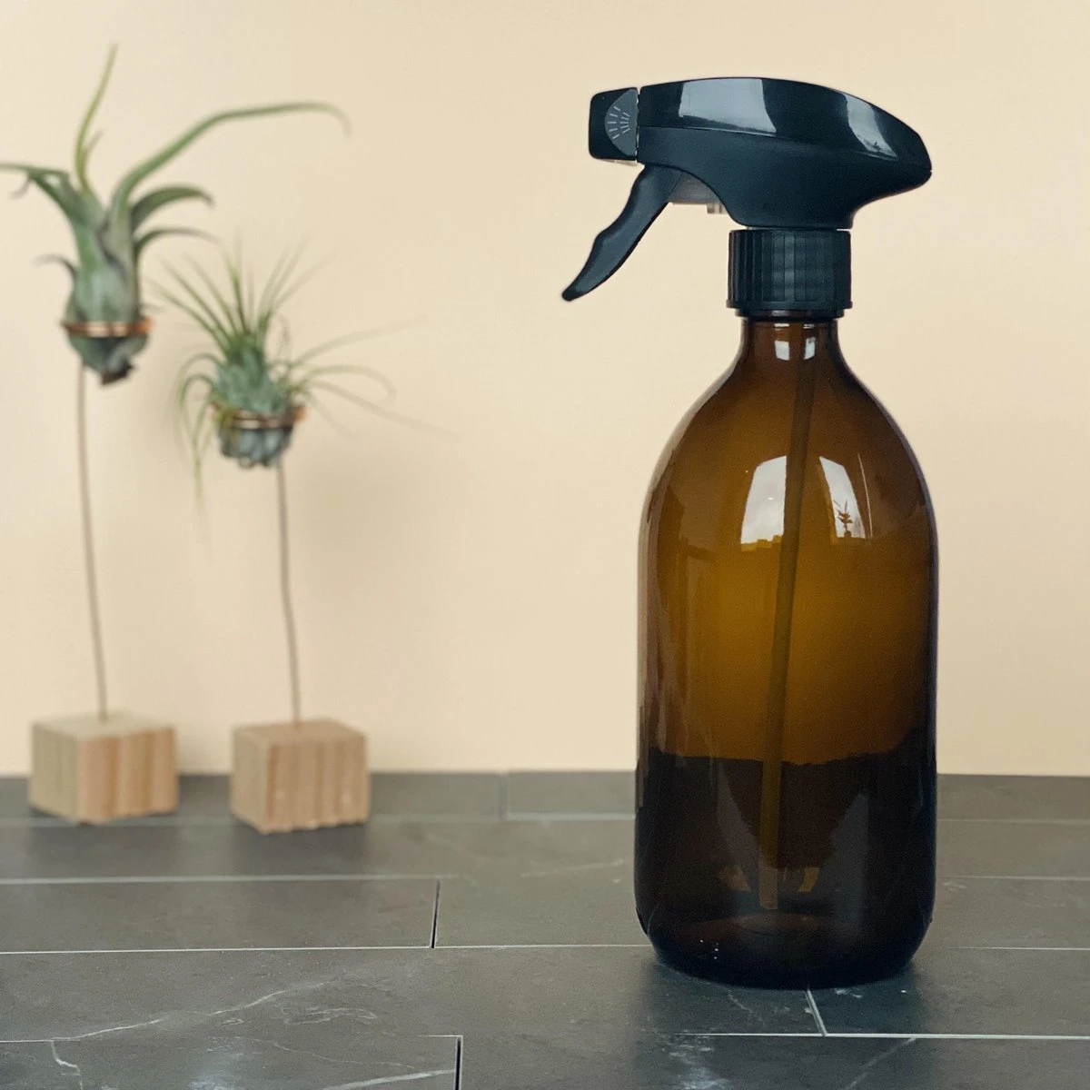 Premium Spray Bottle | 500 Ml Amberglas | Sprayflacon | Spuitfles 6 Premium Spray Bottle | 500 Ml Amberglas | Sprayflacon | Spuitfles - Afbeelding 4